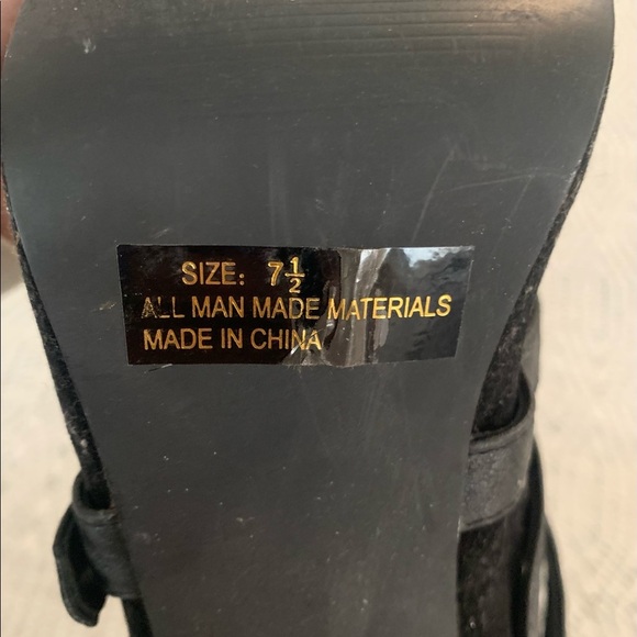 Peep-toe buckle booties - Picture 6 of 6